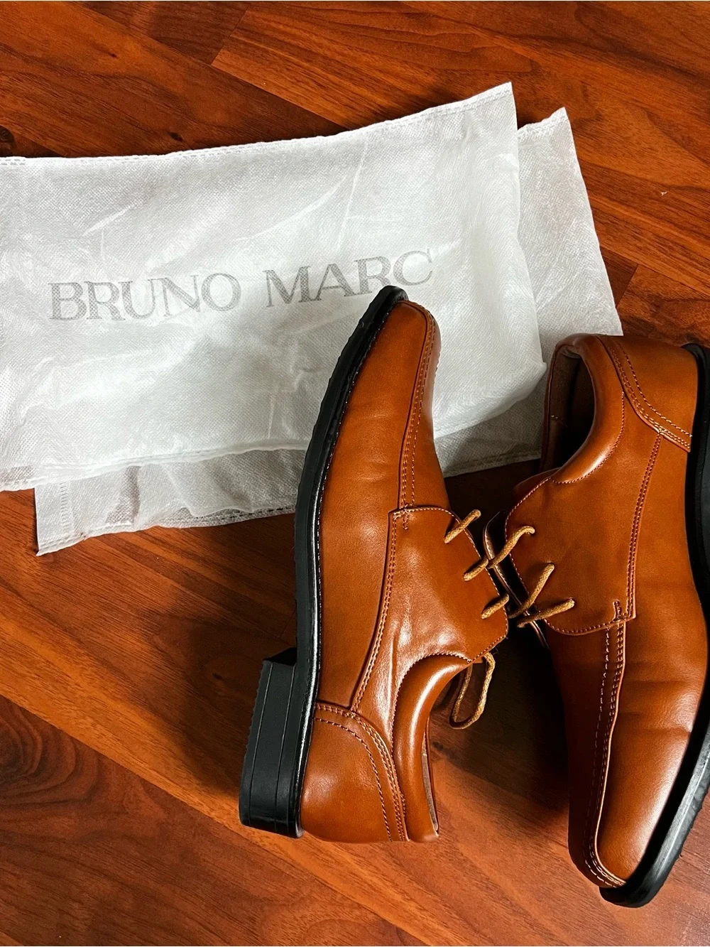 Bruno Marc Men's Lace-Up Dress Shoes in Tan Leather